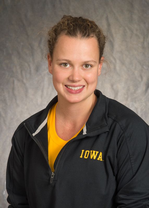 Nina Hendriks - Women's Rowing - University of Iowa Athletics