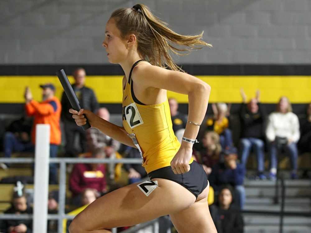 Iowa’s Payton Wensel runs the women’s 1600 meter relay premier event during the Larry Wieczorek Invitational at the Recreation Building in Iowa City on Saturday, January 18, 2020. (Stephen Mally/hawkeyesports.com)