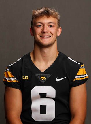 Zach Lutmer - Football - University of Iowa Athletics