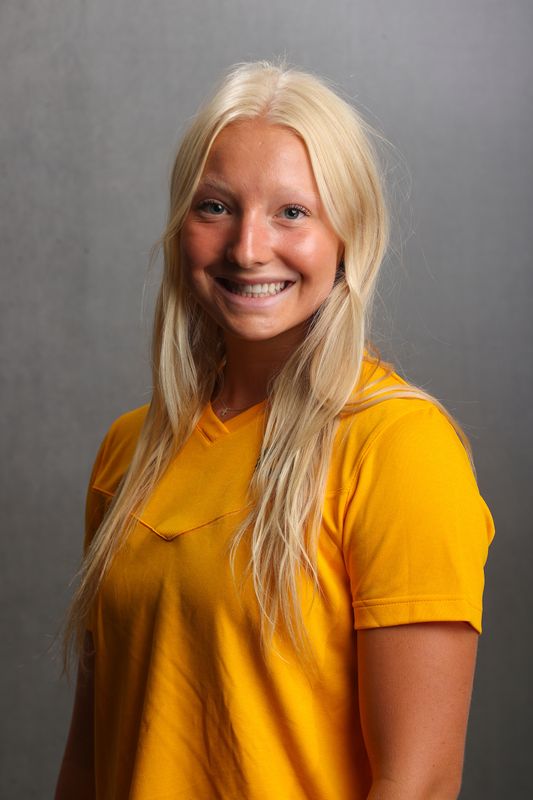 Kellen Fife - Women's Soccer - University of Iowa Athletics