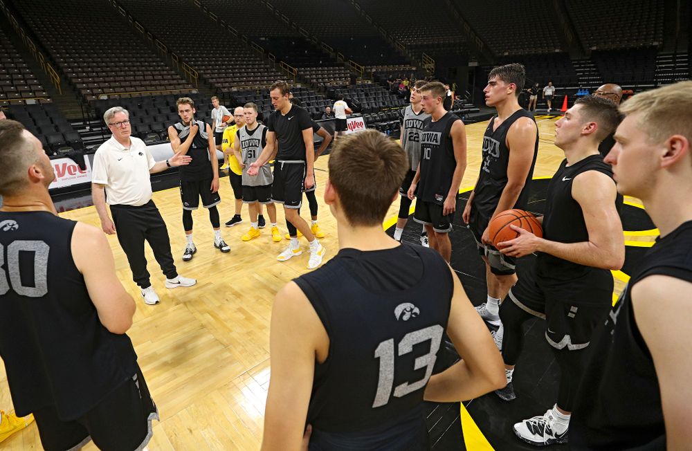 Iowa Hawkeyes head coach Fran McCaffery talks with his team at the end of practice at Carver-Hawkeye Arena in Iowa City on Monday, Sep 30, 2019. (Stephen Mally/hawkeyesports.com)