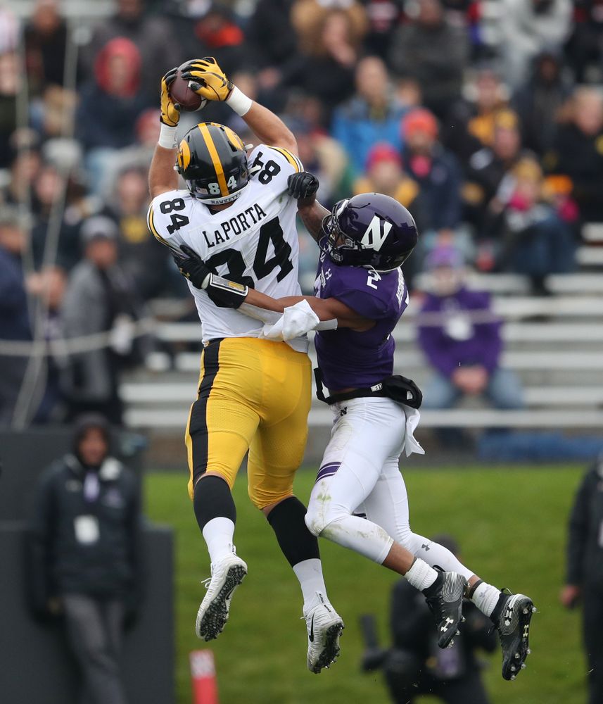 Iowa Hawkeyes tight end Sam LaPorta (84) makes a catch against the Northwestern Wildcats Saturday, October 26, 2019 at Ryan Field in Evanston, Ill. (Brian Ray/hawkeyesports.com)
