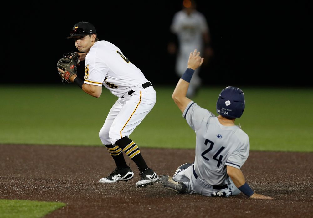 Iowa Hawkeyes infielder Mitchell Boe (4) against the Penn State Nittany Lions  Thursday, May 17, 2018 at Duane Banks Field. (Brian Ray/hawkeyesports.com)
