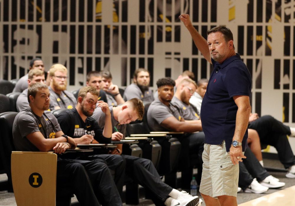 Former University of Iowa defensive back and Oklahoma Head Coach Bob Stoops addresses the Hawkeye Football team as the honorary captain for their game against Miami, Ohio Friday, August 30, 2019 at the Hansen Football Performance Center. (Brian Ray/hawkeyesports.com)