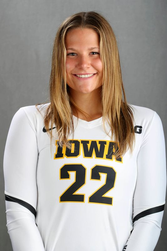 Addie VanderWeide - Volleyball - University of Iowa Athletics