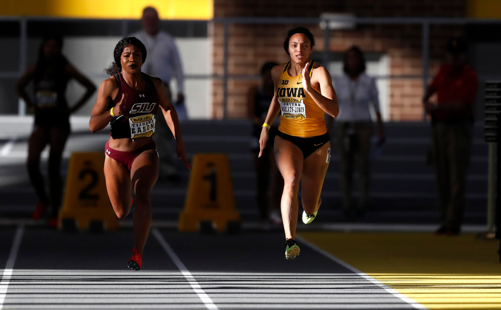 Jalynn Roberts-Lewis competes in 60 meter dash 