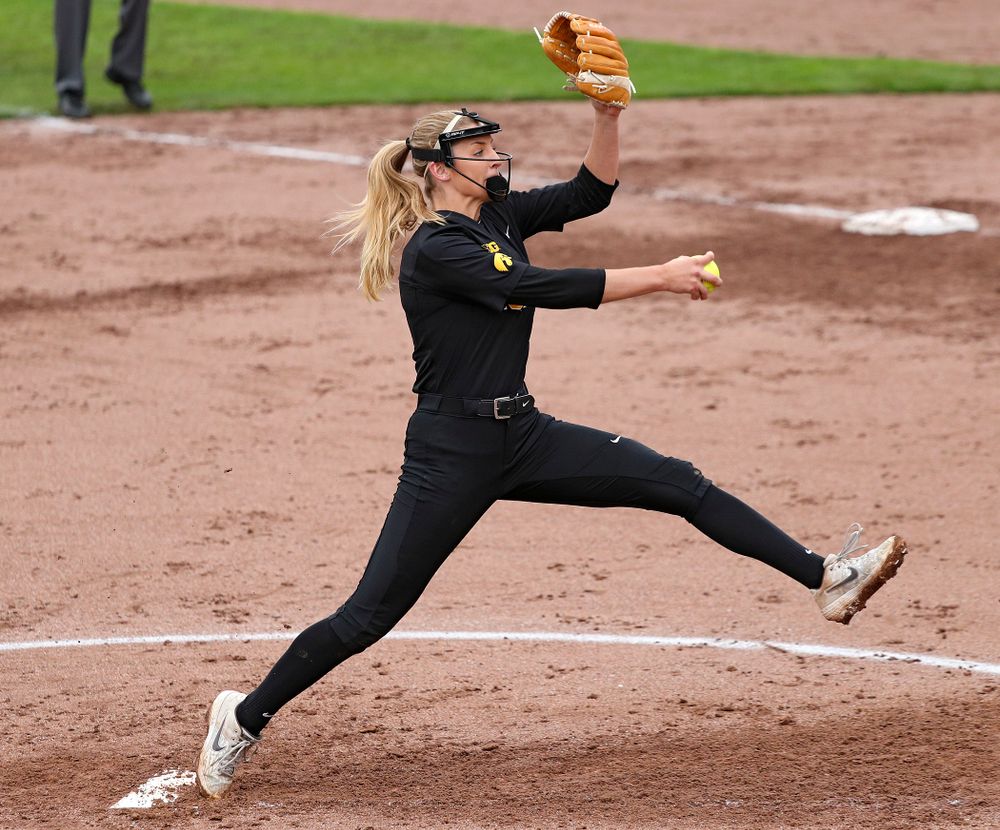 Iowa pitcher Allison Doocy (3) delivers to the plate during the fourth inning of their game against Iowa Softball vs Indian Hills Community College at Pearl Field in Iowa City on Sunday, Oct 6, 2019. (Stephen Mally/hawkeyesports.com)