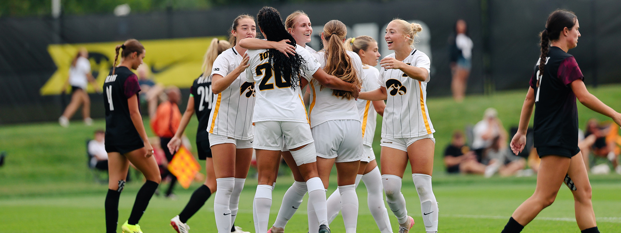 Hawkeyes Blank Bears to Wrap Nonconference Play