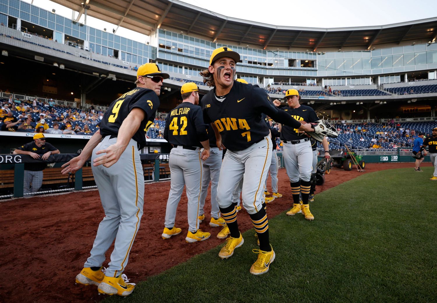 Photos: Ranking best uniforms we could see in Big Ten baseball tourney -  Big Ten Network