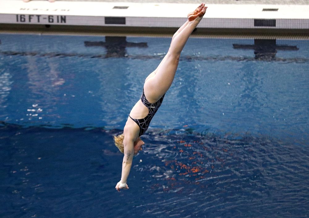 Iowa’s Thelma Strandberg competes in the women’s platform diving preliminary event during the 2020 Women’s Big Ten Swimming and Diving Championships at the Campus Recreation and Wellness Center in Iowa City on Saturday, February 22, 2020. (Stephen Mally/hawkeyesports.com)