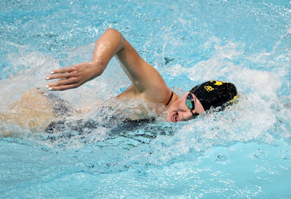 IowaÕs Allyssa Fluit competes in the 200 yard freestyle against Notre Dame and Illinois Saturday, January 11, 2020 at the Campus Recreation and Wellness Center.  (Brian Ray/hawkeyesports.com)