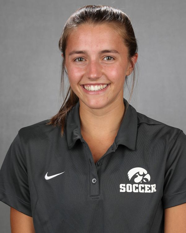 Isabella Blackman - Women's Soccer - University of Iowa Athletics