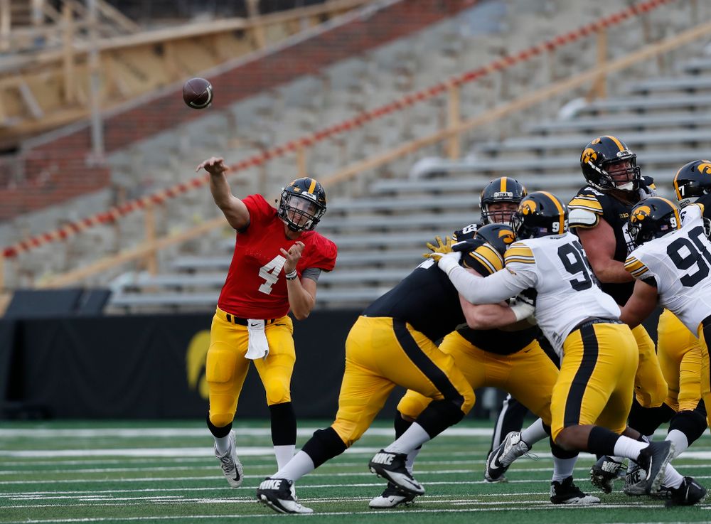 Iowa Hawkeyes quarterback Nathan Stanley (4) during the final spring practice Friday, April 20, 2018 at Kinnick Stadium. (Brian Ray/hawkeyesports.com)