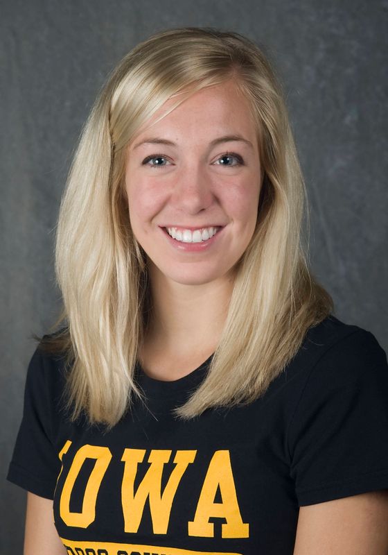 Gabrielle Stearnes - Women's Cross Country - University of Iowa Athletics