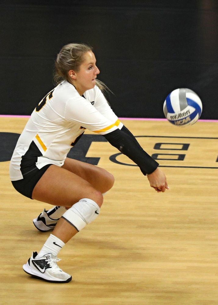 Iowa’s Maddie Slagle (15) gets a dig during the third set of their volleyball match at Carver-Hawkeye Arena in Iowa City on Sunday, Oct 13, 2019. (Stephen Mally/hawkeyesports.com)