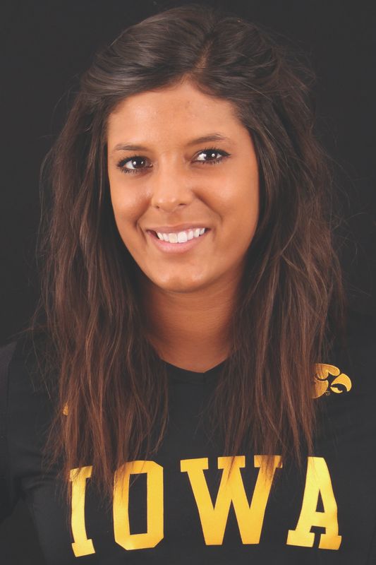 Kathleen Dailey - Volleyball - University of Iowa Athletics
