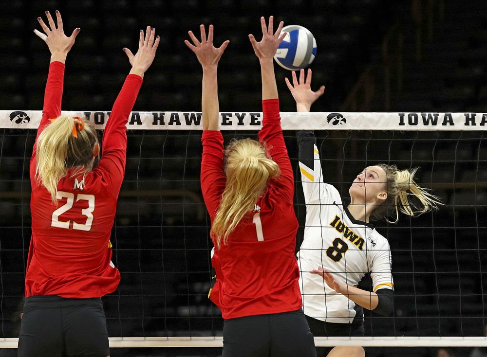 Iowa’s Kyndra Hansen (8) lines up a shot during the first set of their match at Carver-Hawkeye Arena in Iowa City on Saturday, Nov 30, 2019. (Stephen Mally/hawkeyesports.com)