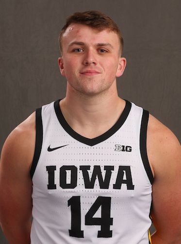 Carter Kingsbury - Men's Basketball - University of Iowa Athletics